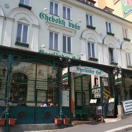 Hotel Chebsky Dvur - Egerlander Hof à Karlovy Vary Extérieur photo