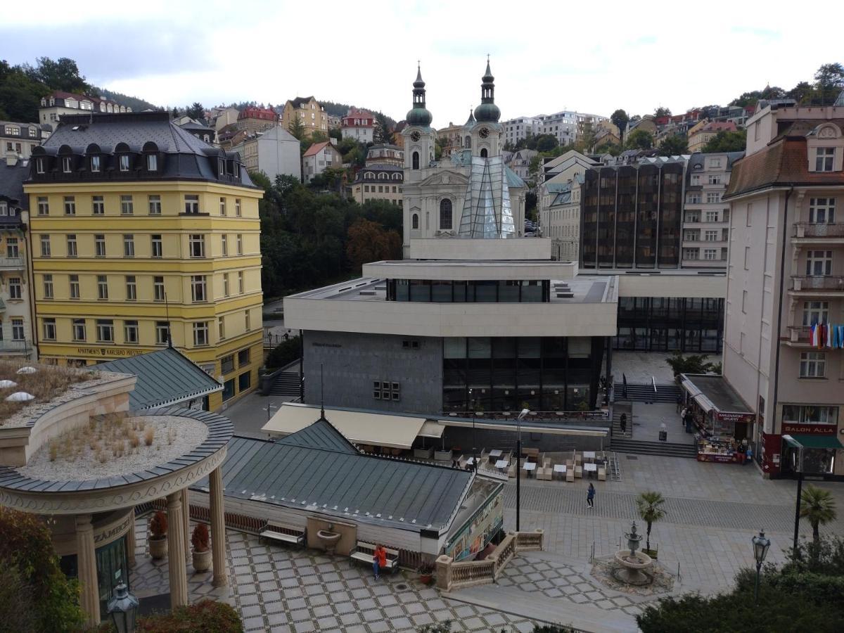 Hotel Chebsky Dvur - Egerlander Hof à Karlovy Vary Extérieur photo